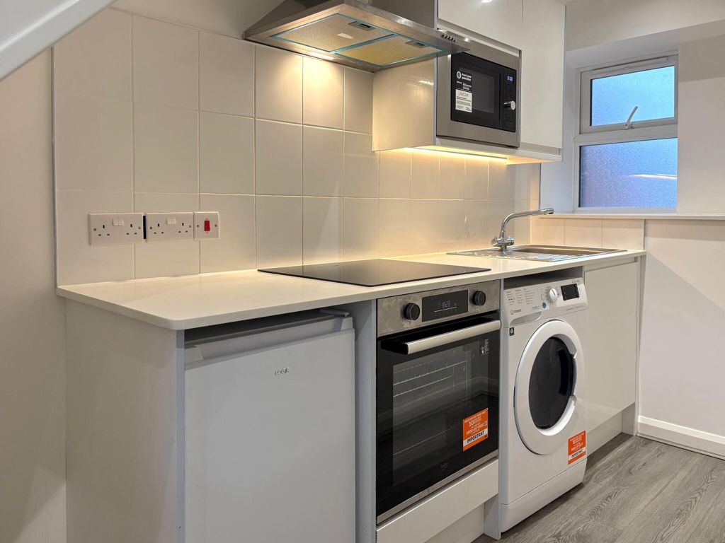 Property photo 2 of 13 Kitchen