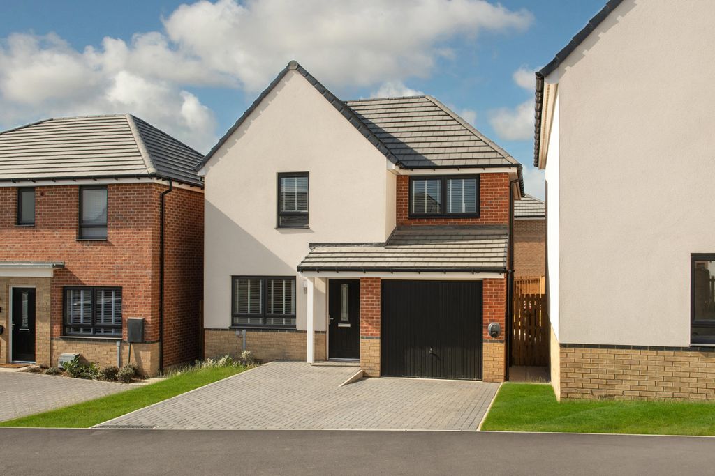 Property photo 1 of 9 Denby External
