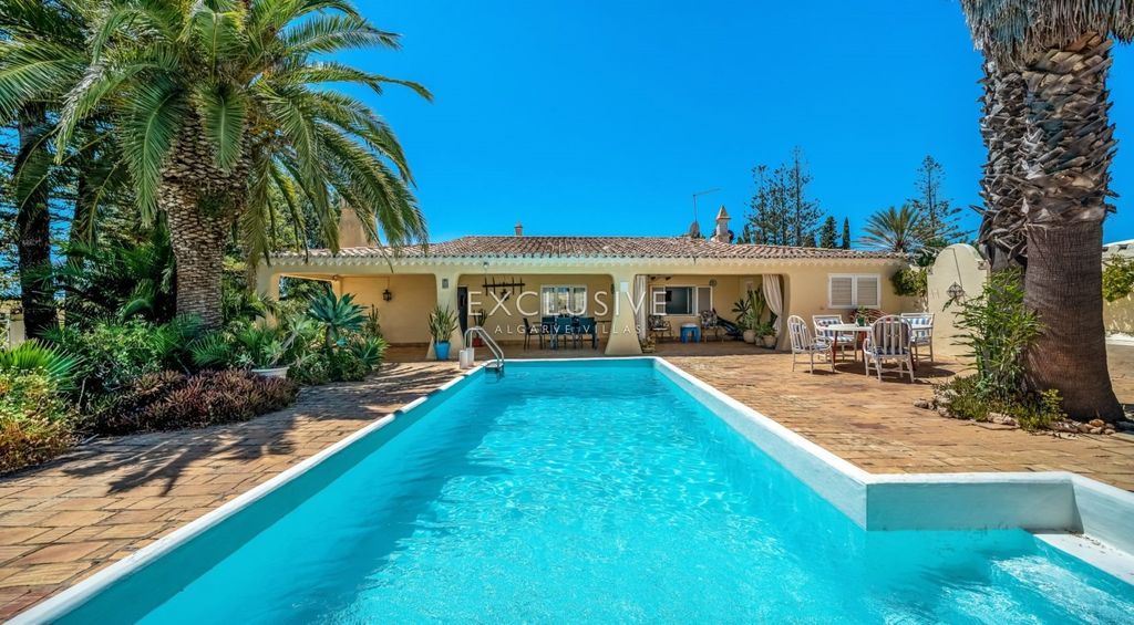Property photo 1 of 22 Charming Quinta, Pool, Sea Views &amp; Fruit Orchards, Carvoeiro