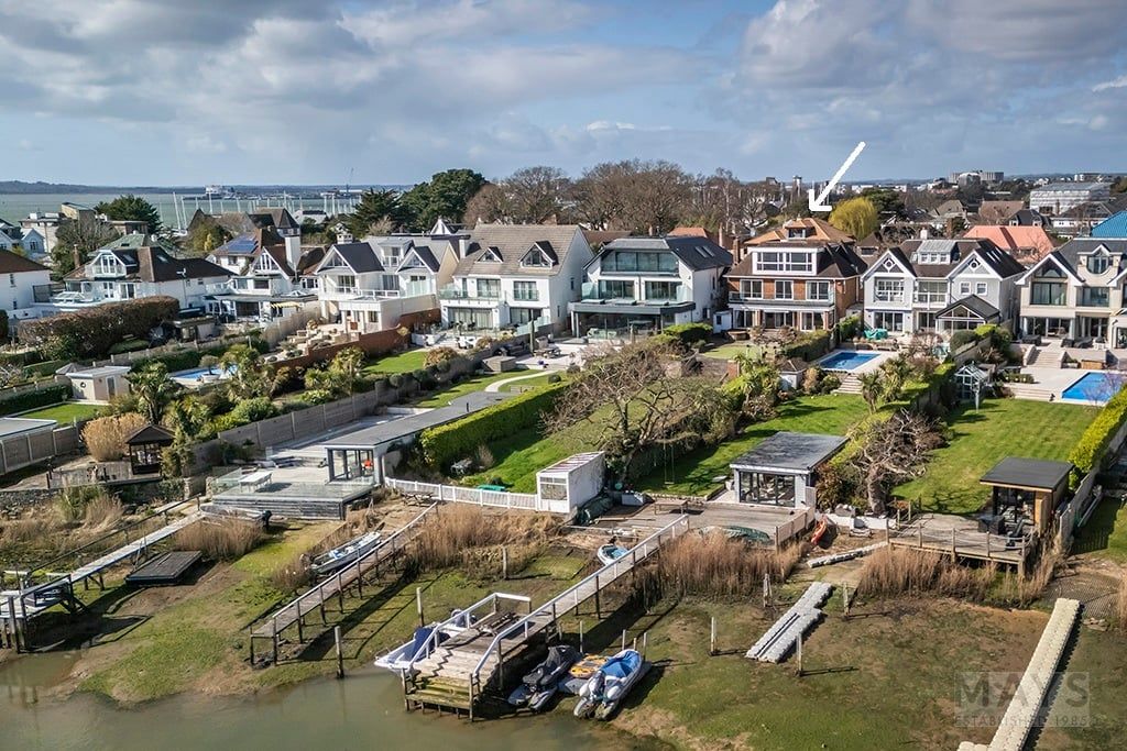 Property photo 1 of 26