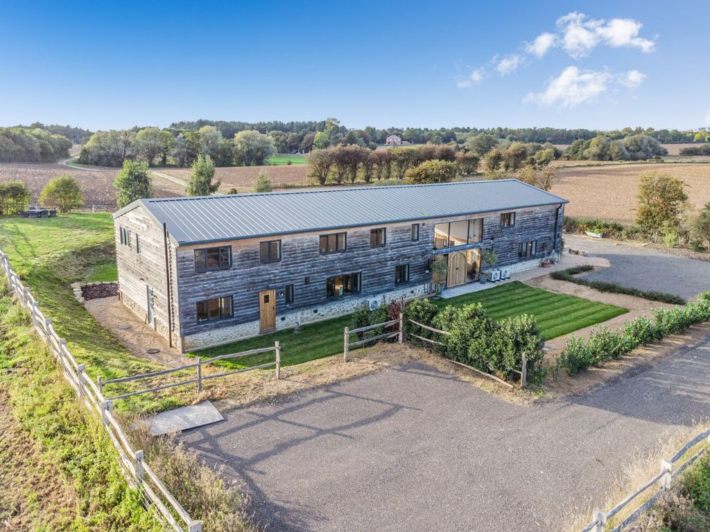 Property photo 1 of 19 Picture No. 02