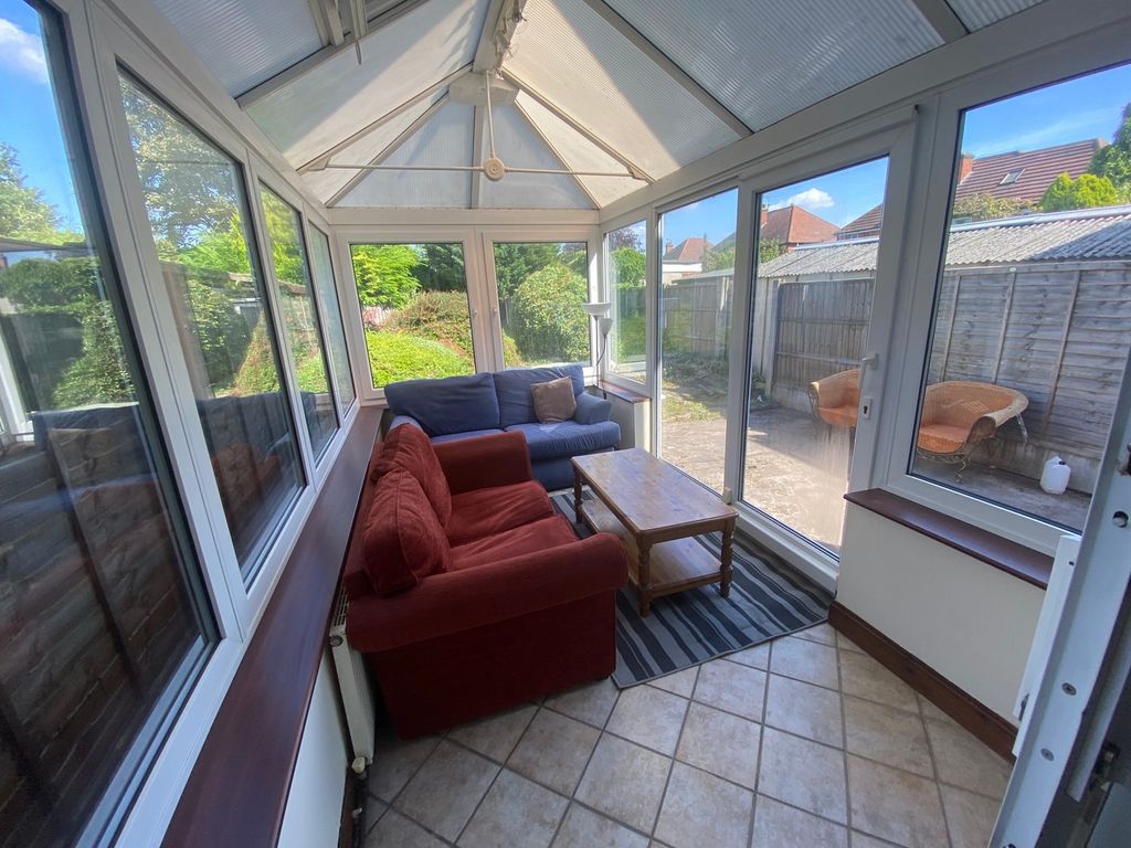 Property photo 1 of 11 A Bright And Inviting Large Modern Living Room Wit...