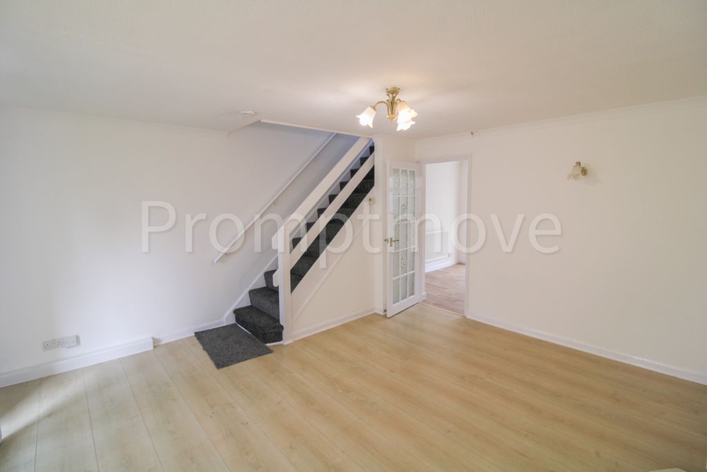 Property photo 2 of 14 Na