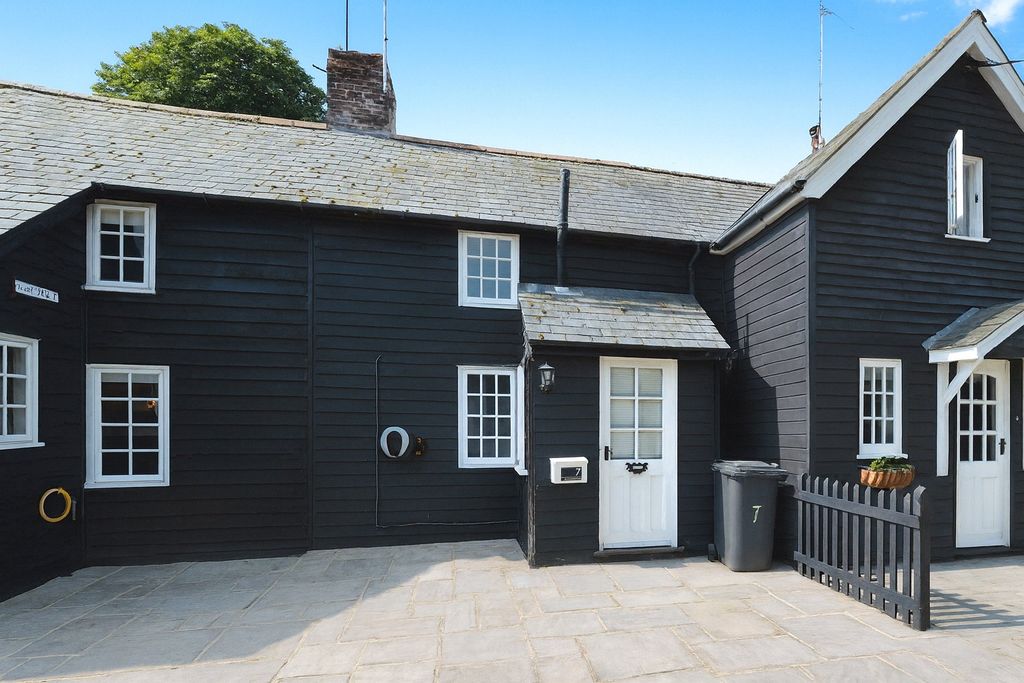 Property photo 1 of 9 Picture No. 32