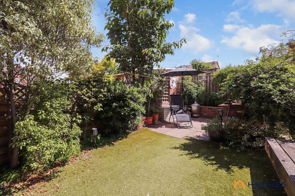Property photo 2 of 15
