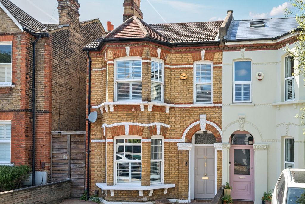 Property photo 1 of 19 Picture No. 04