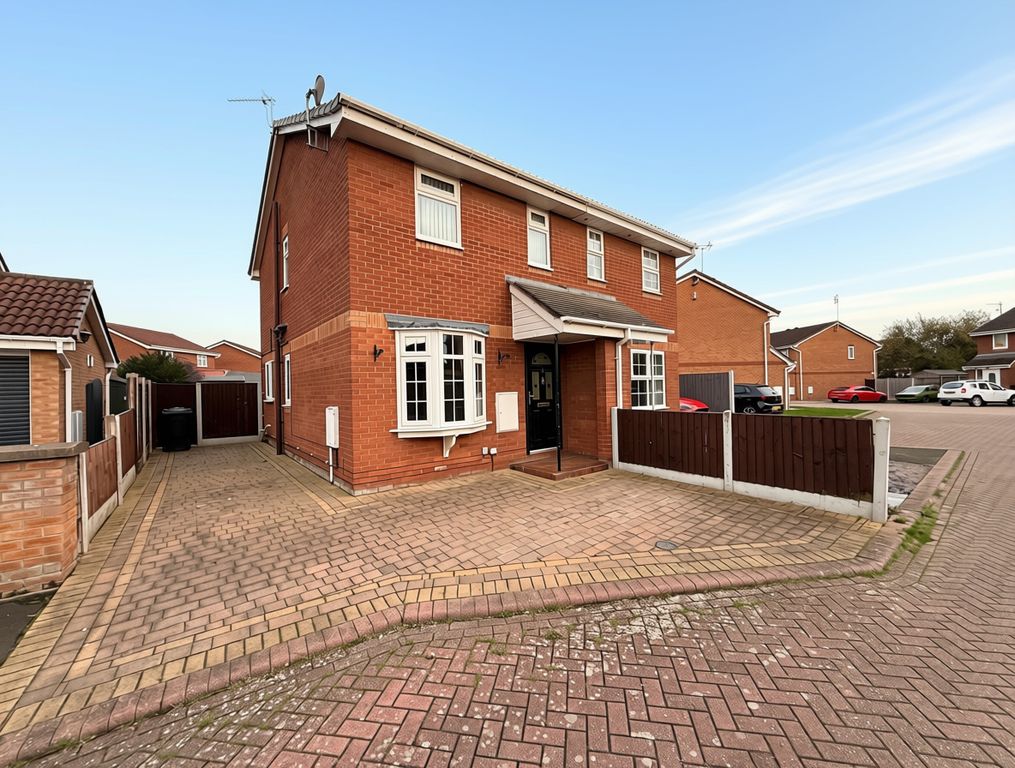 Property photo 2 of 13