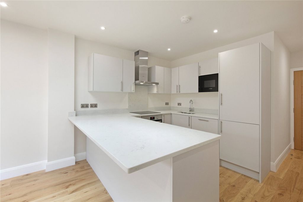 Property photo 3 of 14 Picture No. 08