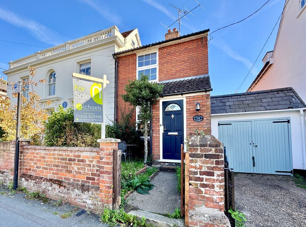 Property photo 1 of 11