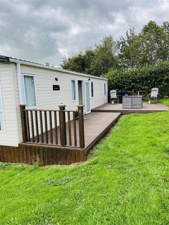 Property photo 3 of 45 Outside