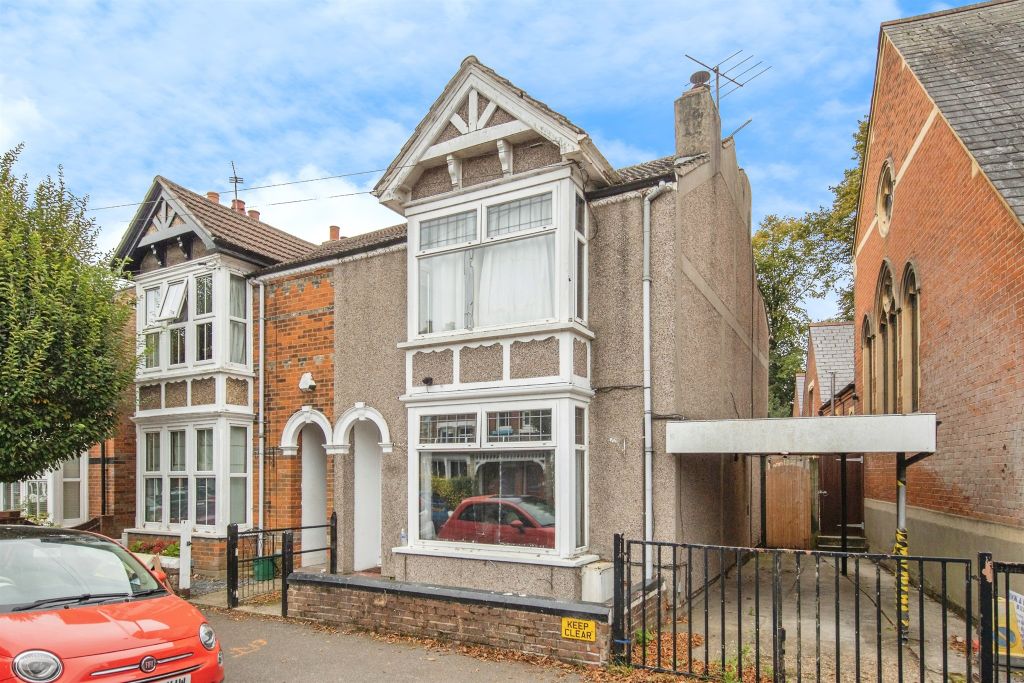 Property photo 1 of 15