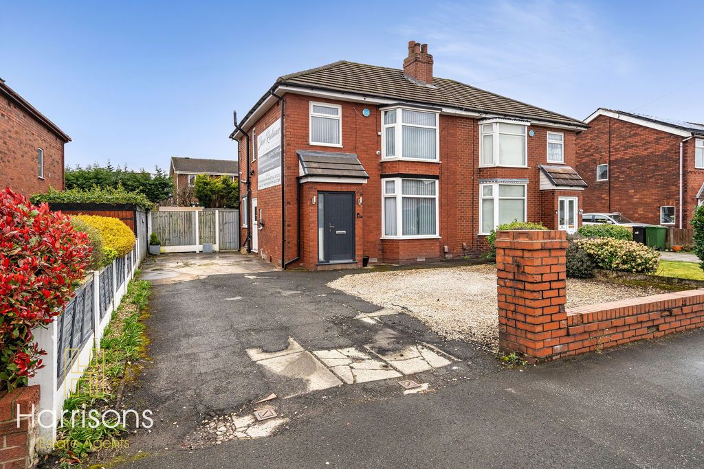 Property photo 2 of 16 Photo 22