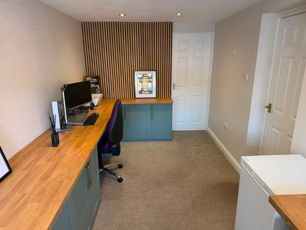 Property photo 2 of 15 Office / Study