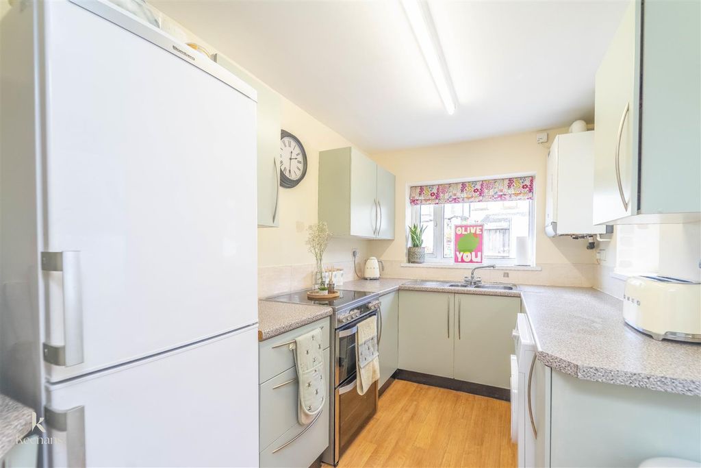 Property photo 3 of 15 Untitled-06137.Jpg