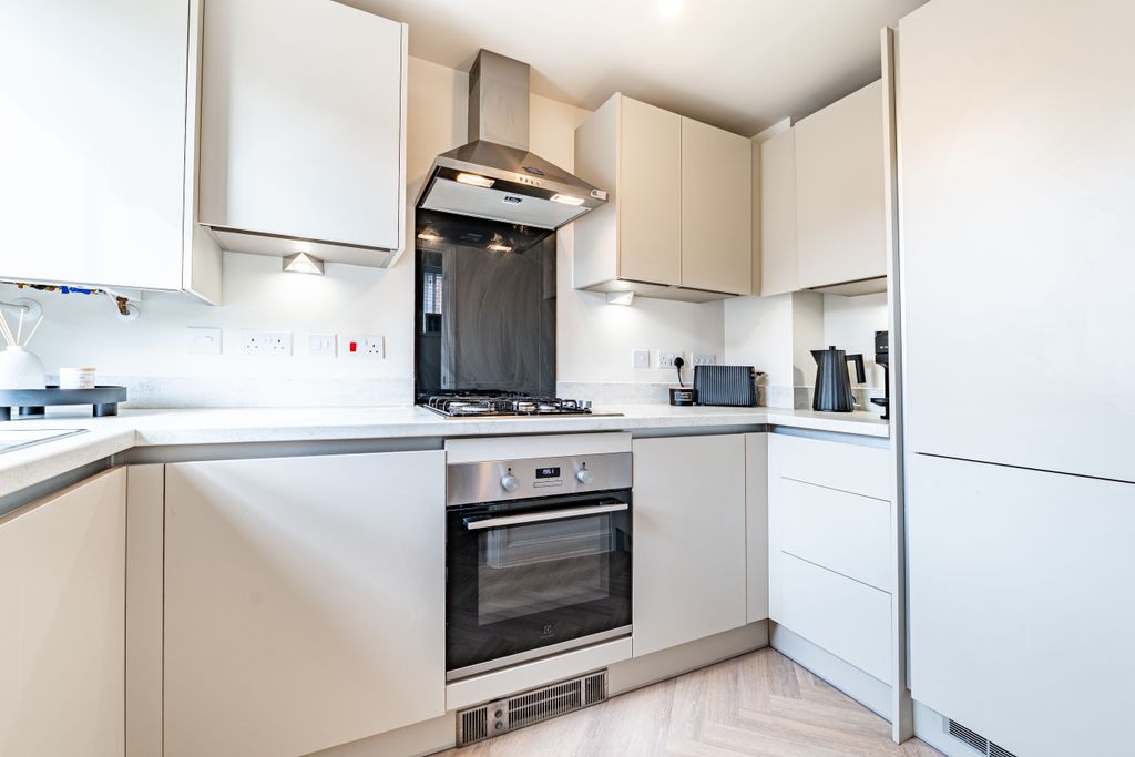 Property photo 3 of 12 Photo 3