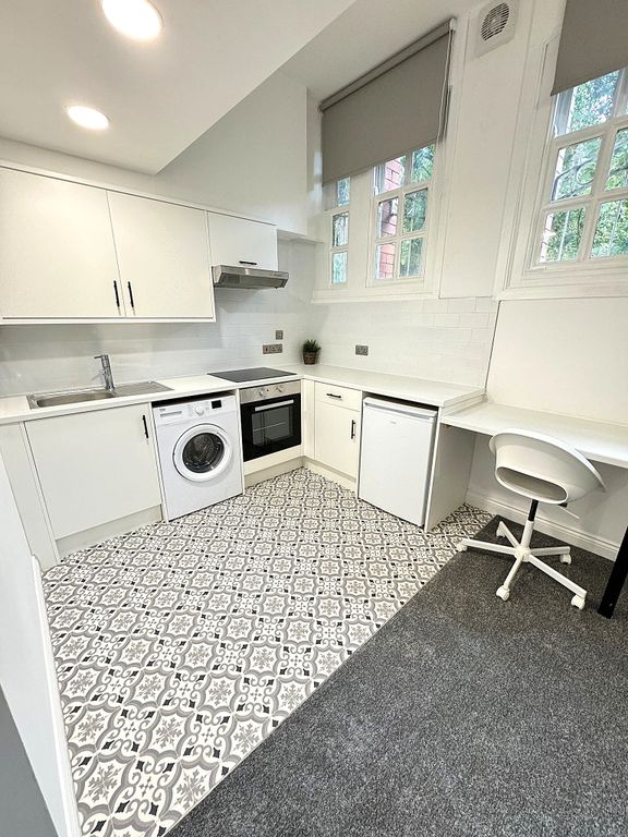 Property photo 2 of 4