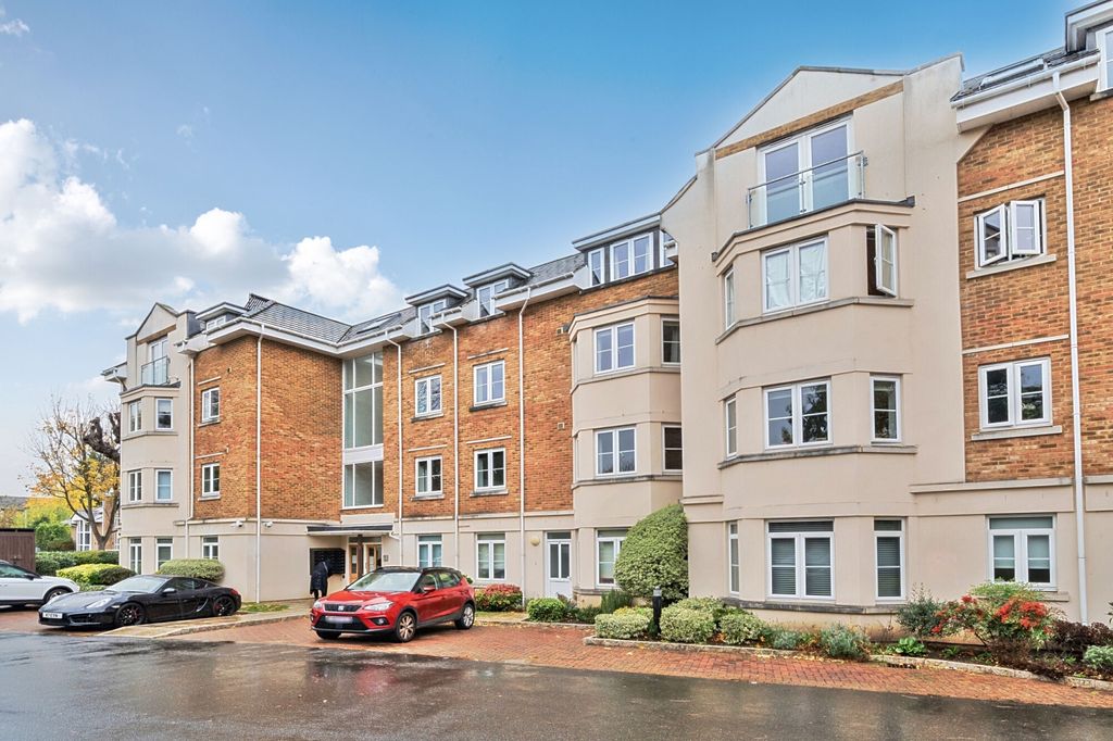 Property photo 2 of 15 External