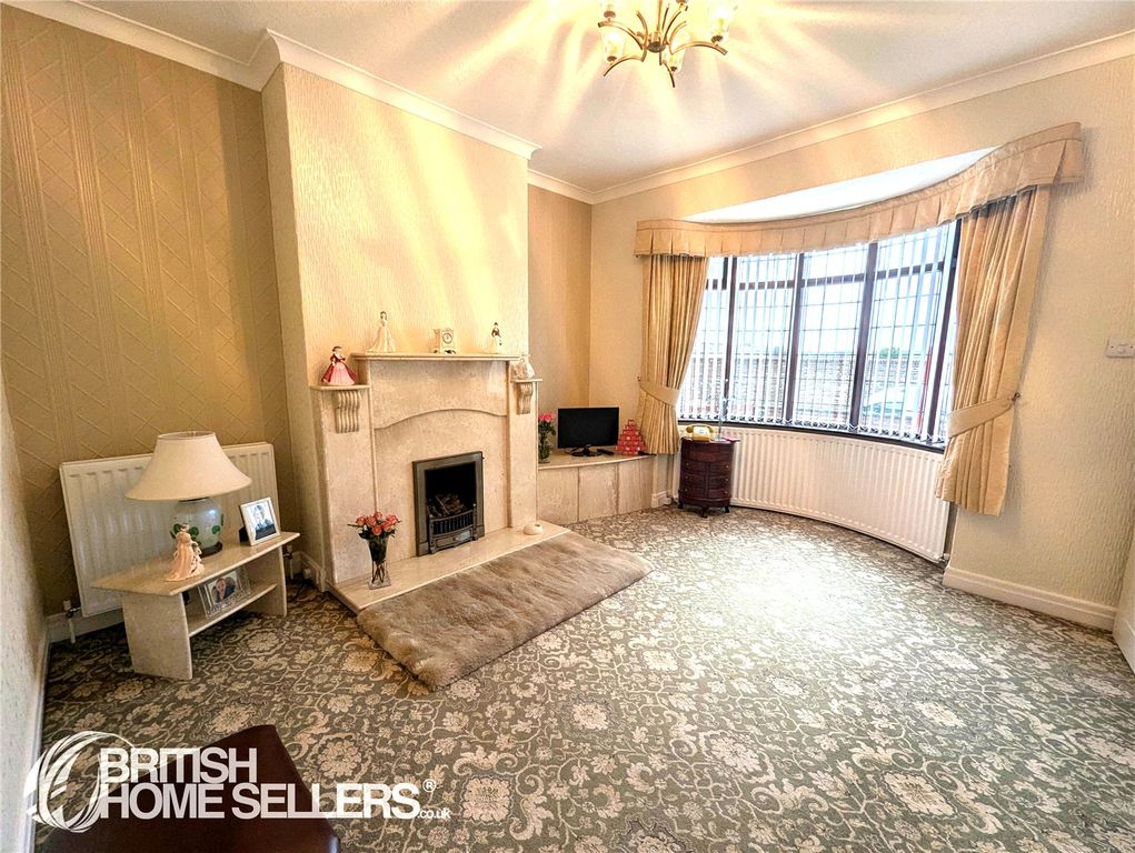 Property photo 3 of 15 Picture No. 28