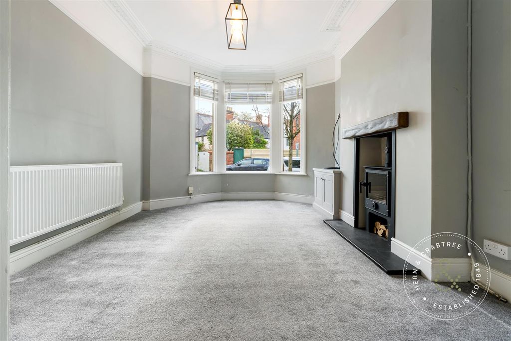 Property photo 2 of 42 Pontcanna-Street-8.Jpg