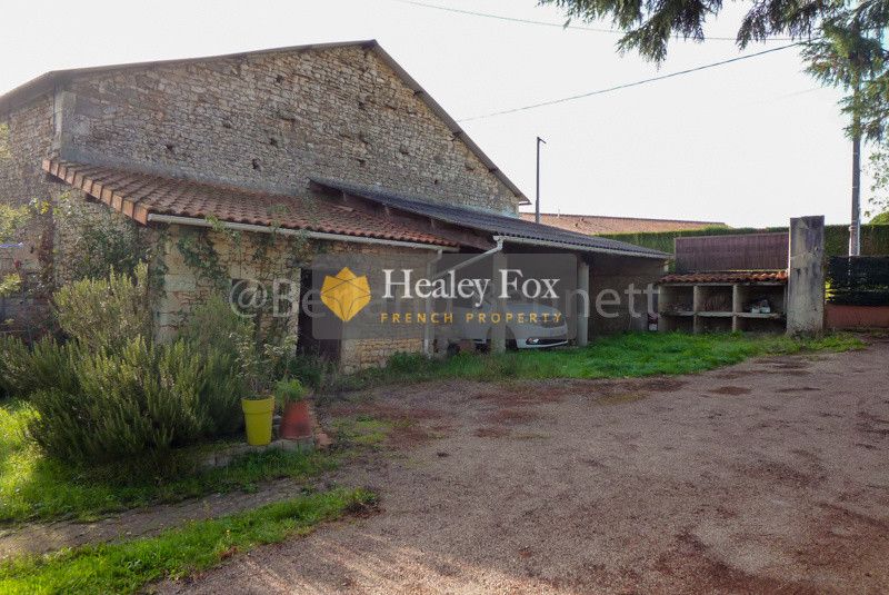 Property photo 3 of 23