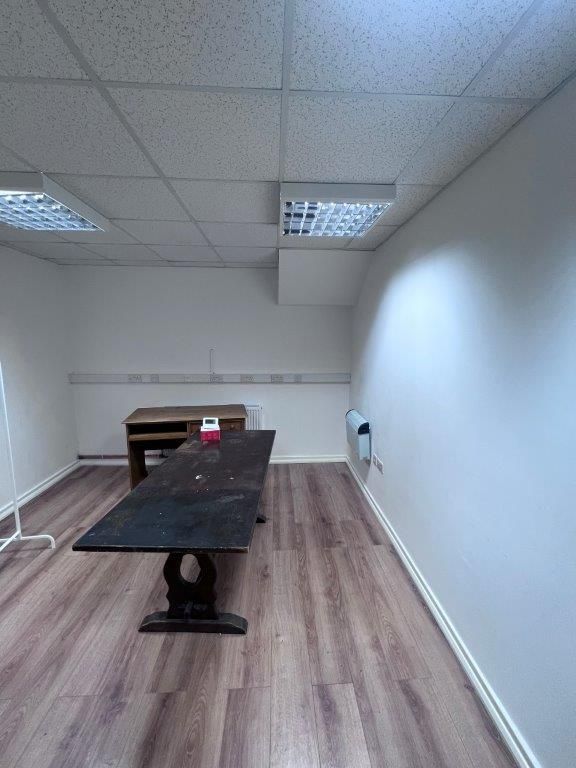 Property photo 2 of 4