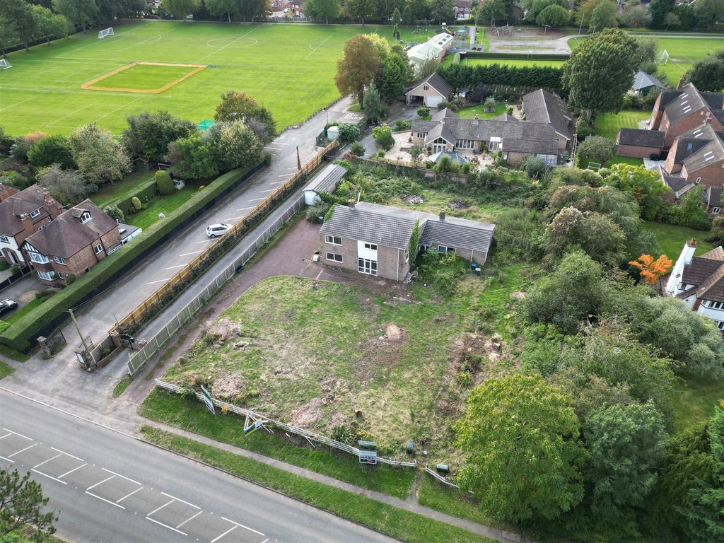 Property photo 1 of 11