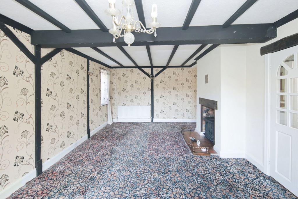 Property photo 2 of 10 Pbox-Img.Jpg