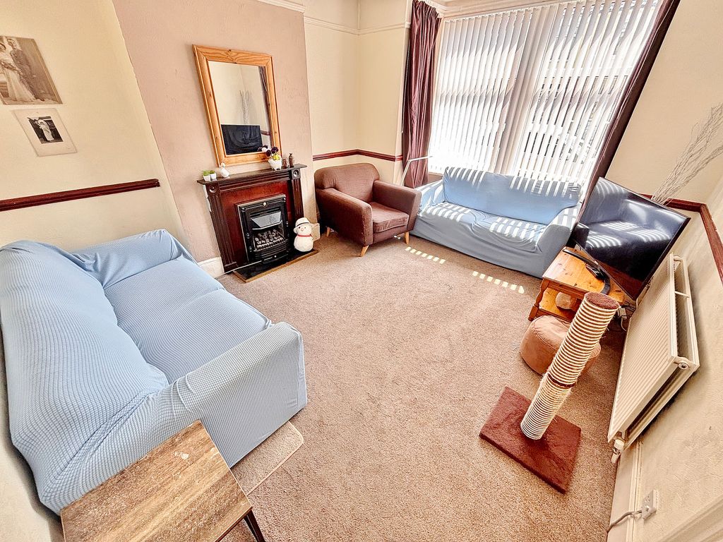 Property photo 3 of 16