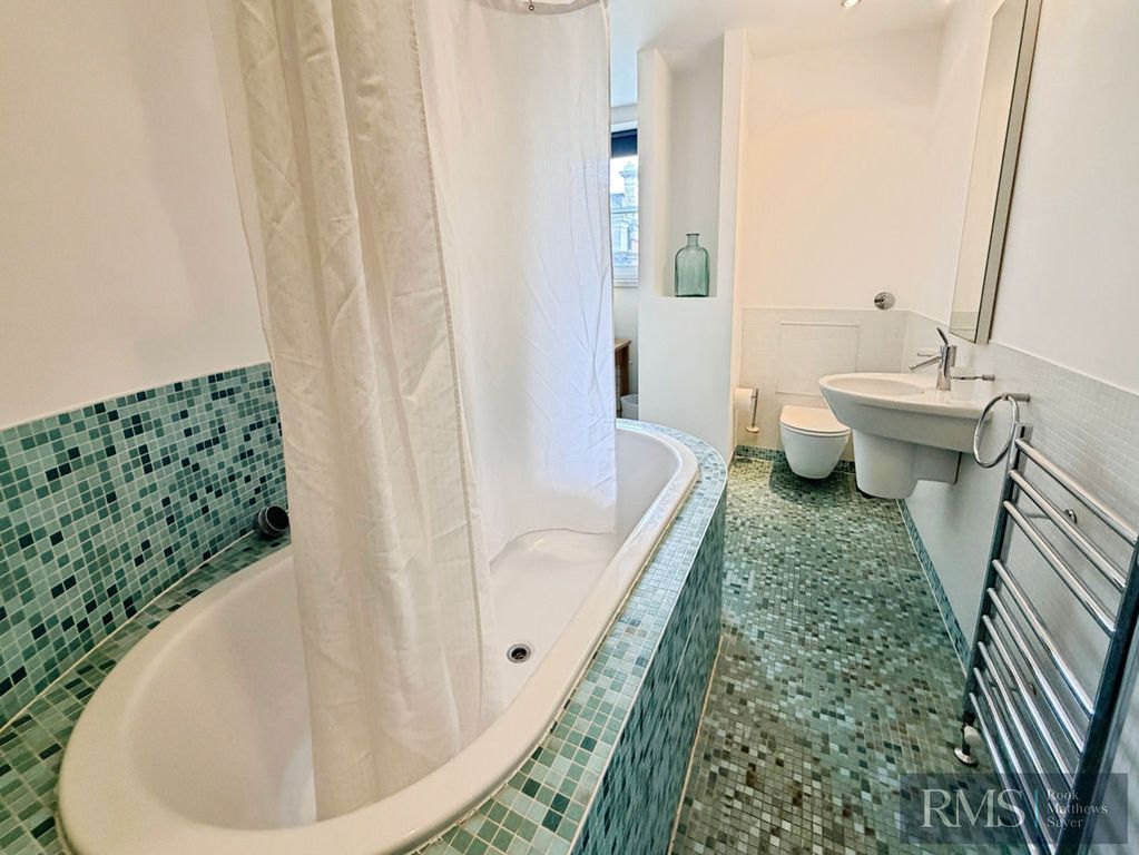 Additional image 10 of 3 bed flat for saleCentral Exchange, Grey Street, Newcastle Upon Tyne NE1