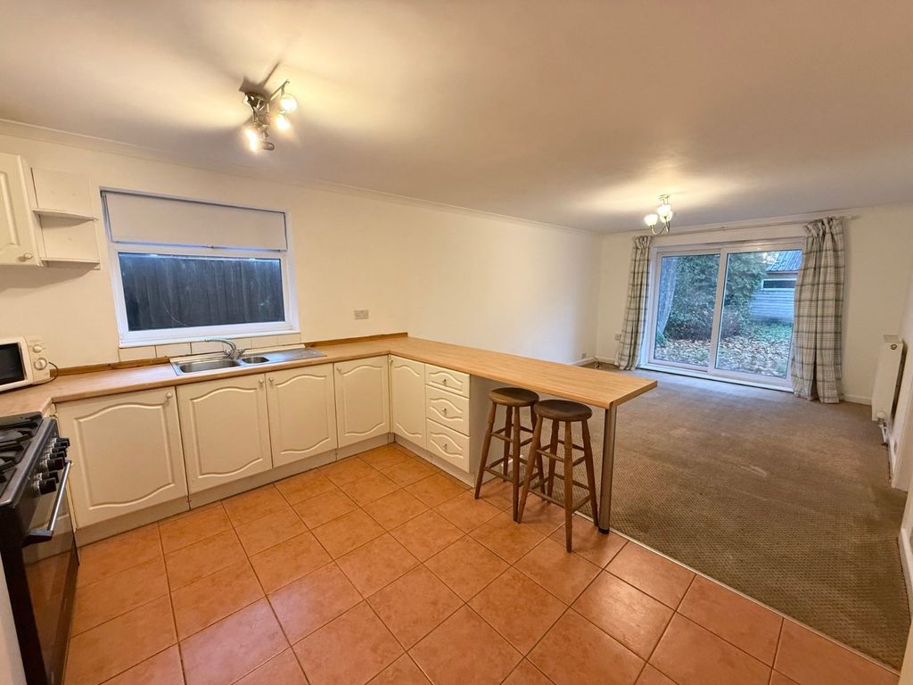 Property photo 3 of 10 Picture No. 12