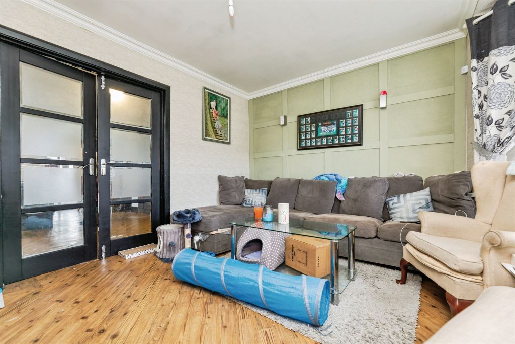 Property photo 3 of 14