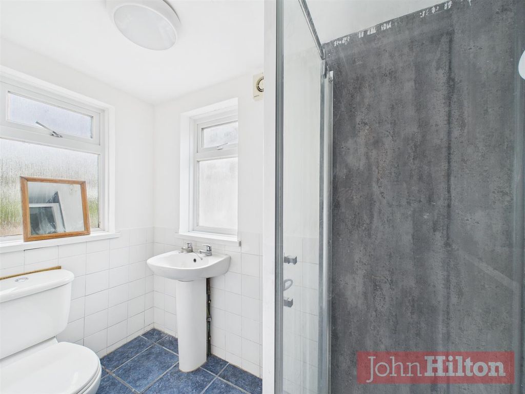Property photo 3 of 9 Cam02534G0-Pr0580-Still003.Jpg