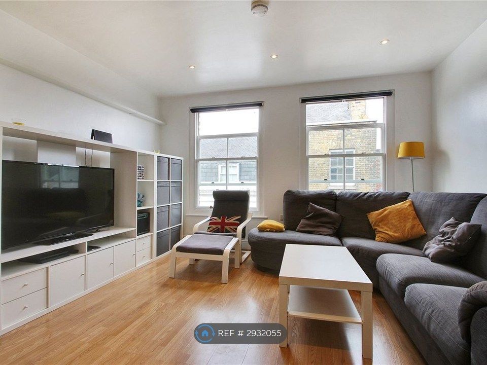 Property photo 1 of 7 Living Room