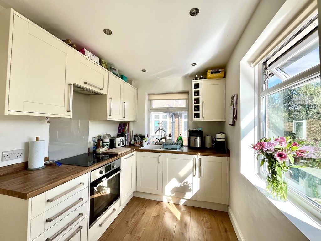 Property photo 3 of 8 Not Specified