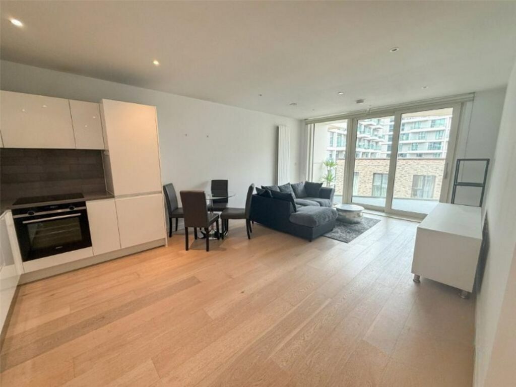 Property photo 3 of 9