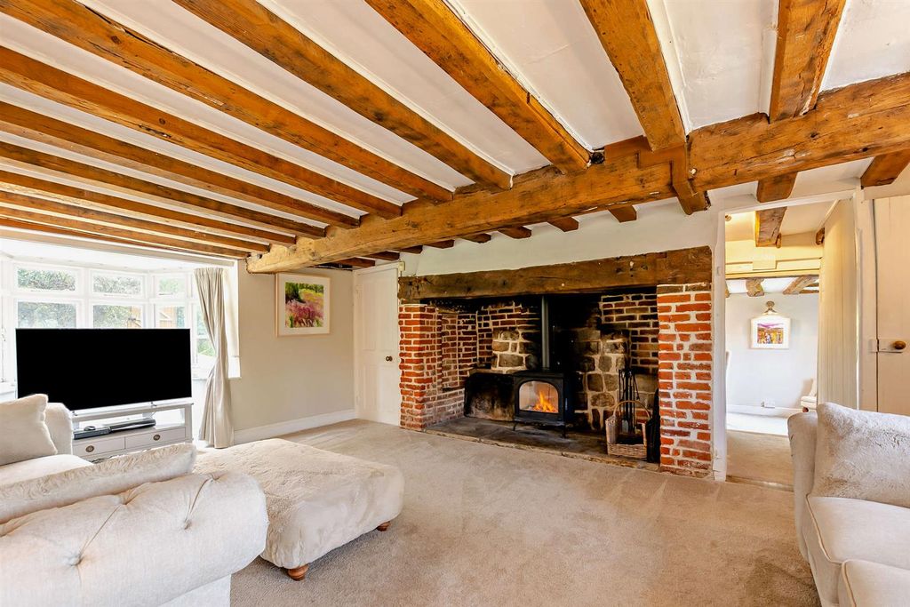 Property photo 3 of 30 Drawing Room