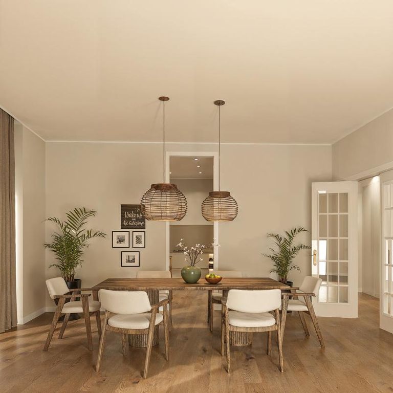 Property photo 1 of 34