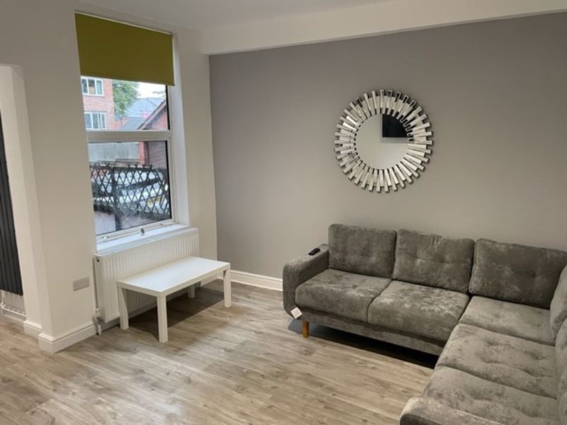 Property photo 3 of 19 Photo 1