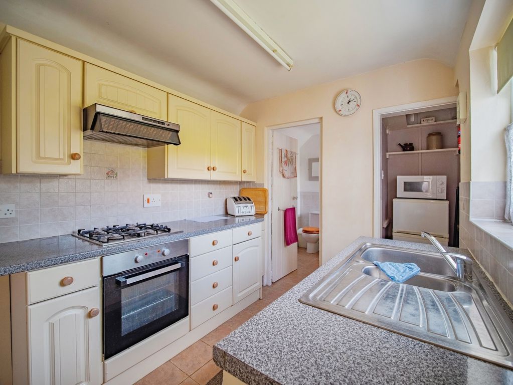 Property photo 2 of 17 Photo