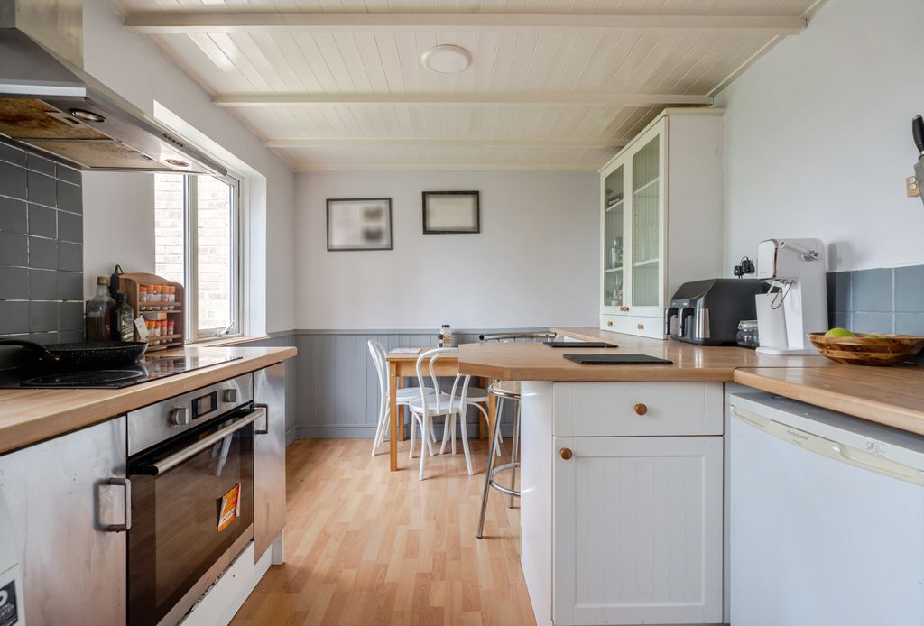 Additional image 10 of 3 bed flat for saleIson Hill Road, Bristol, Somerset BS10