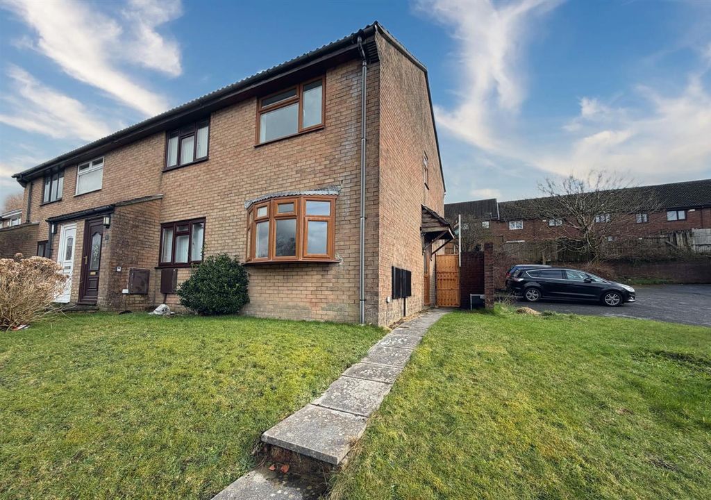 Property photo 1 of 21 Front.Jpeg