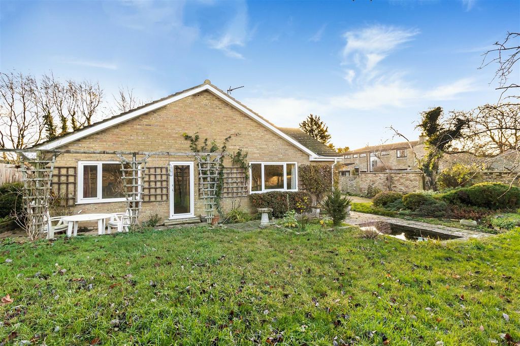 Property photo 2 of 28 25_69089.Jpg