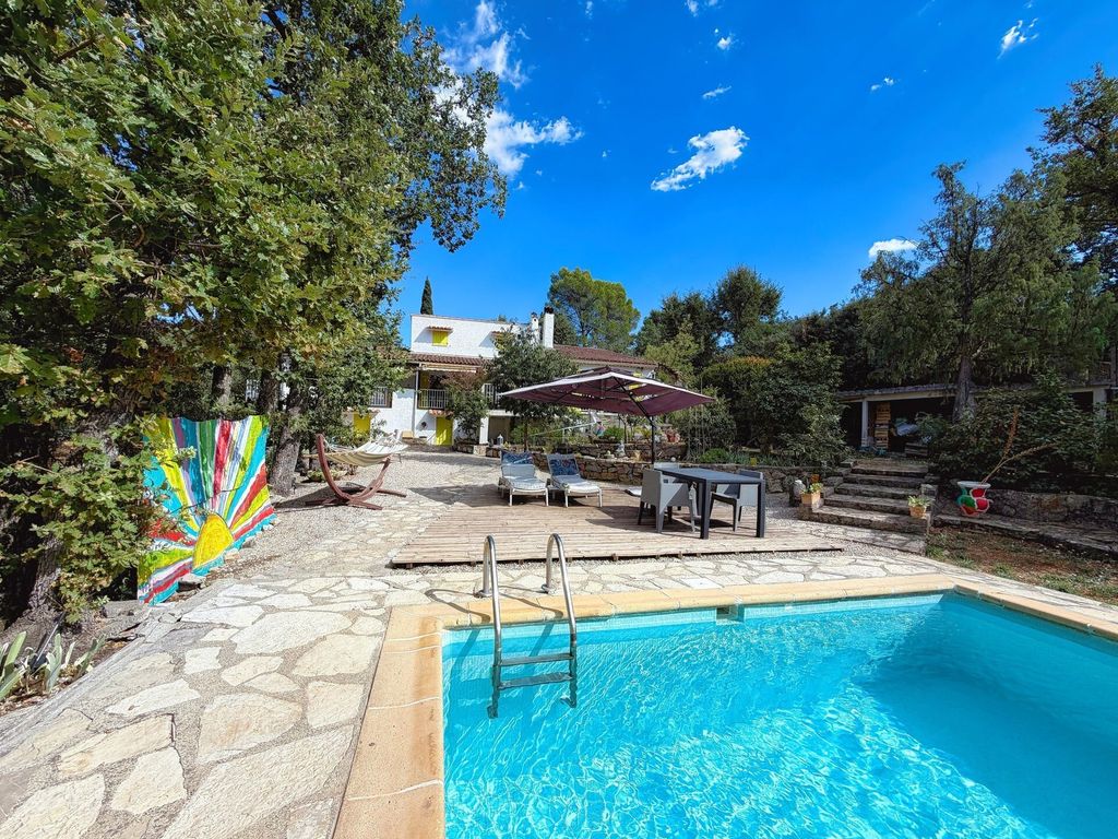 Property photo 1 of 33 Renovated Villa With Independent Studio, Swimming Pool And Outbuildings On 3,867 m2 Of Land