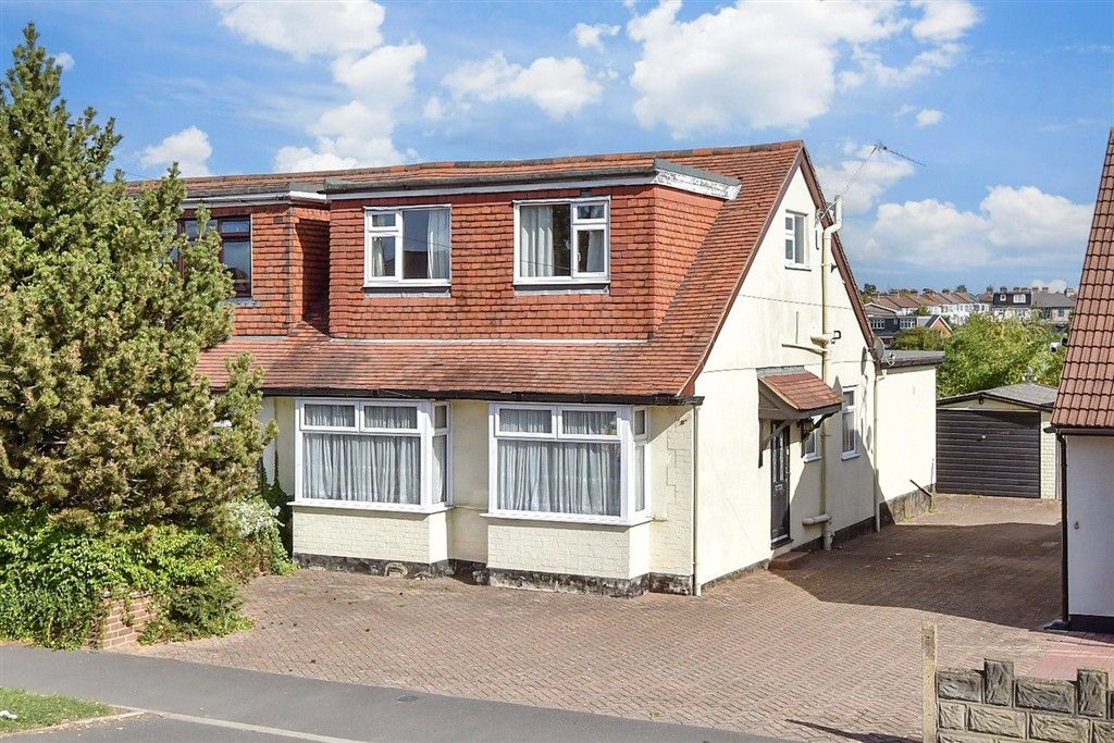Property photo 1 of 15 External (Web)