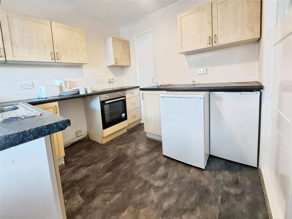 Property photo 3 of 10 Picture No. 10