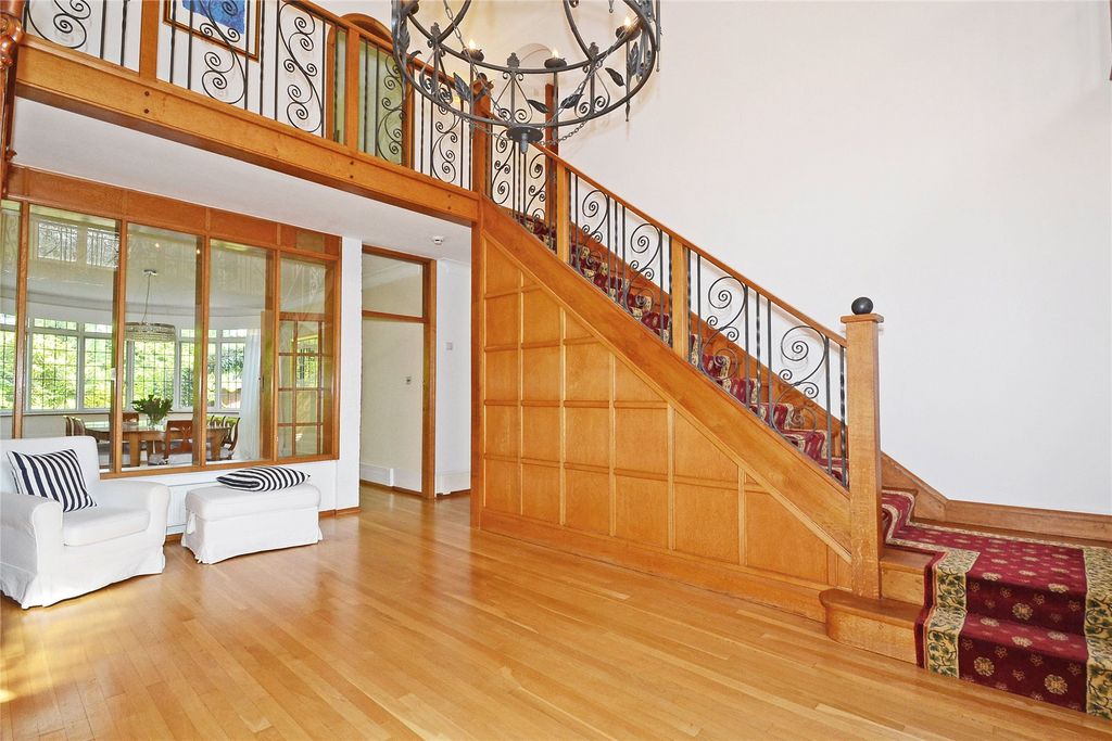 Property photo 2 of 13 Picture No. 10