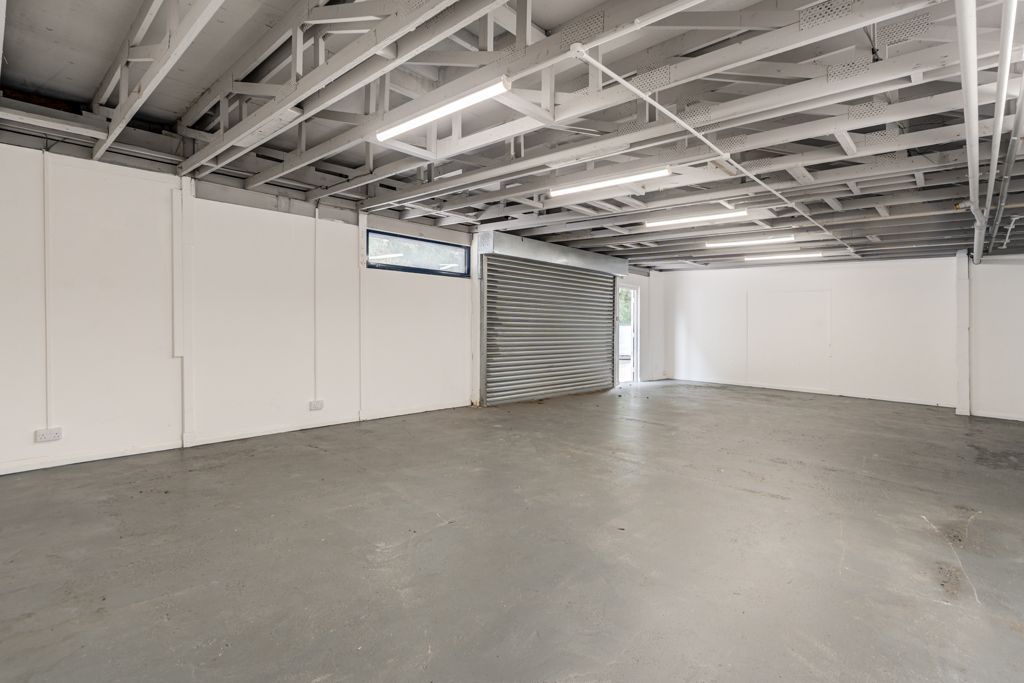 Property photo 2 of 5 Photo 3