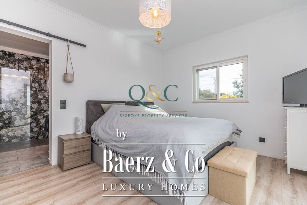 Property photo 3 of 35