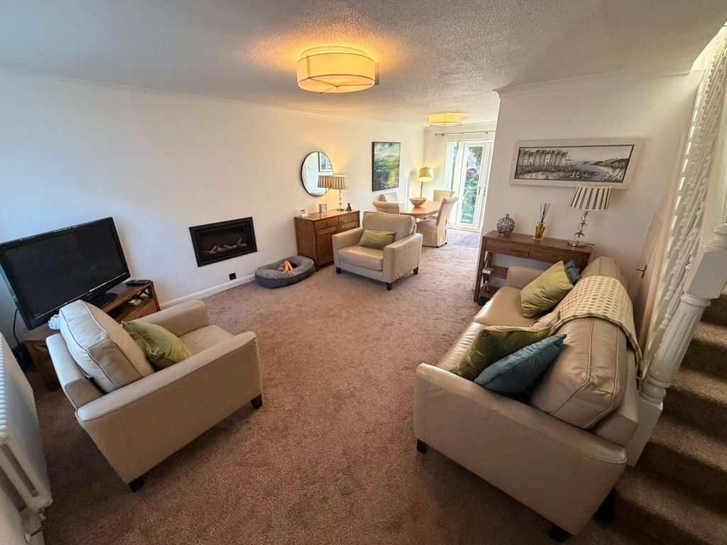 Property photo 2 of 17 Picture No. 06