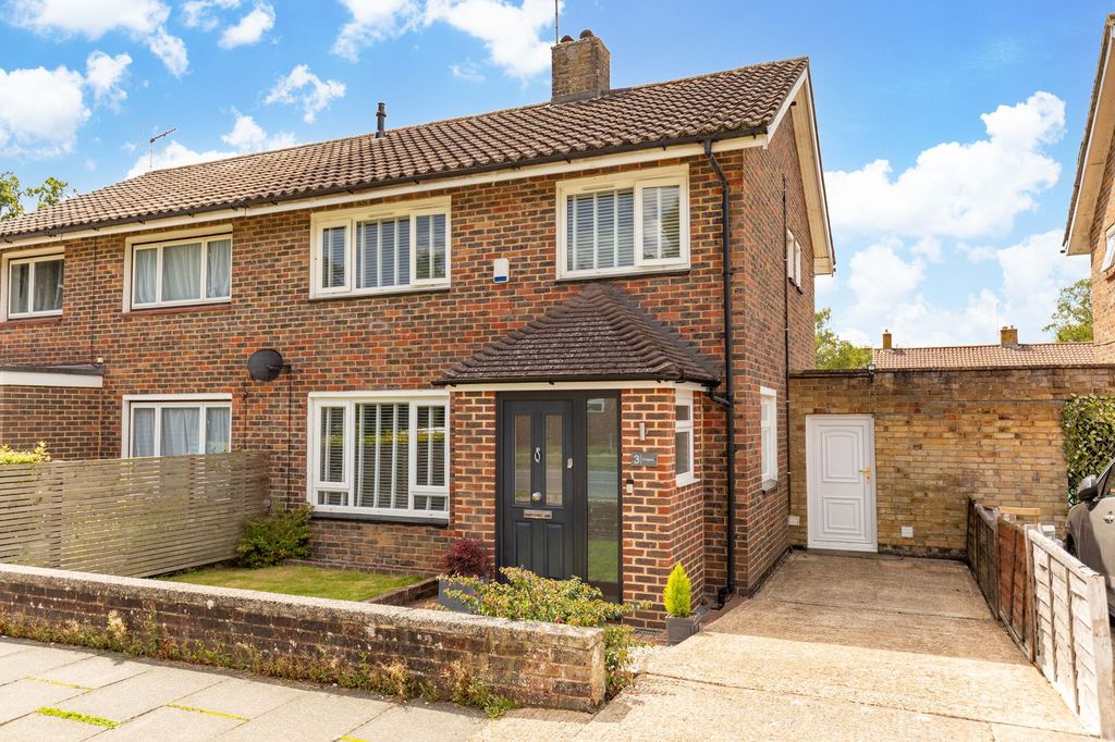 Property photo 1 of 24